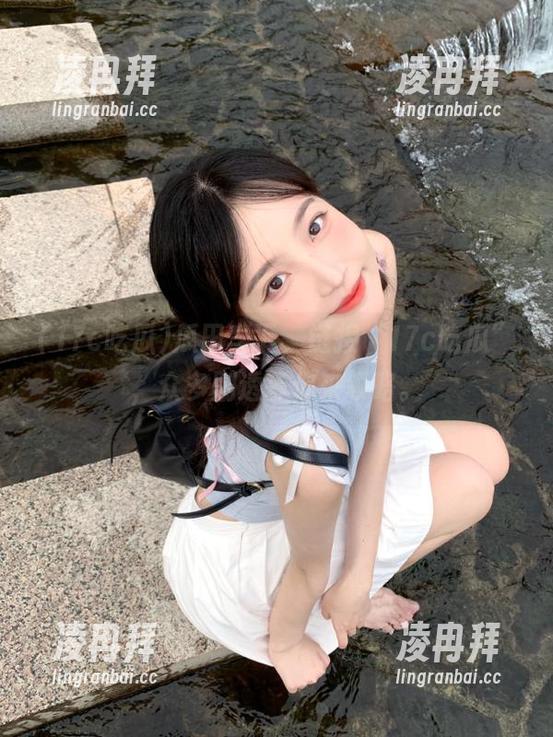 瓜田李下，链接“17c吃瓜”，众多剧透等你来领略。