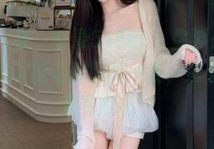 来，登录51fun，你要是觉得无聊，我保证能让你眼前一亮，这个八卦可真有意思。