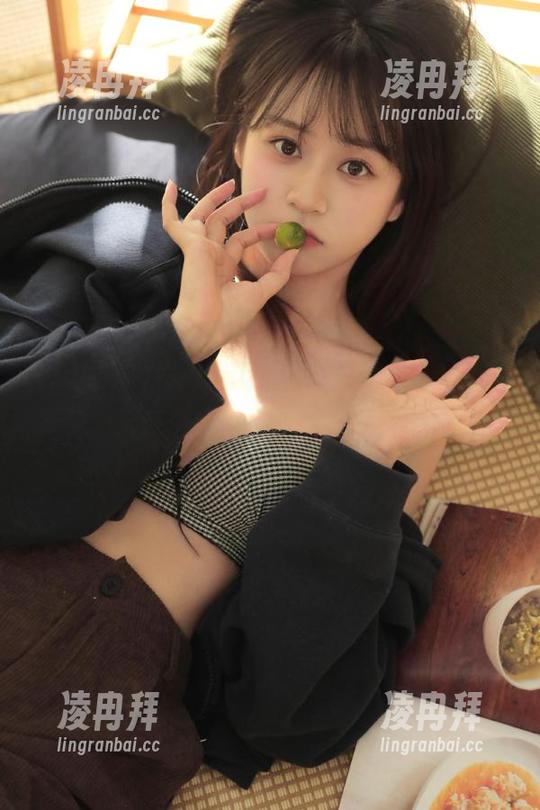 好吧，下载“51吃瓜”app这岁月，都在悄悄积攒我的八卦对话技能。