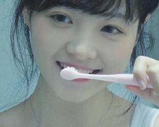 真想在51吃瓜官网上开一张吃瓜证，在线围观真日常。