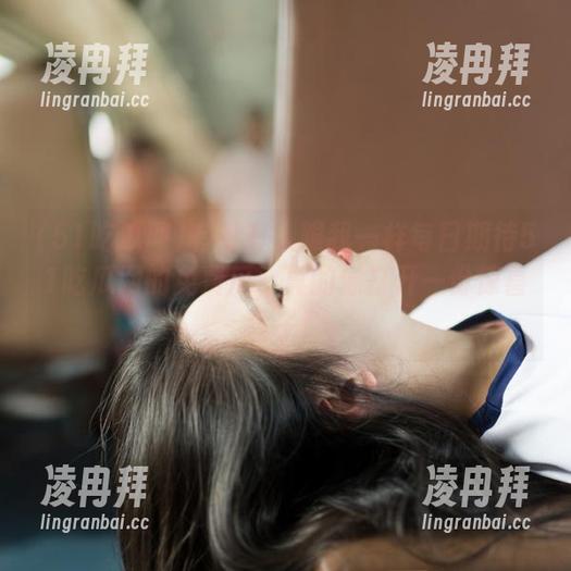 有没有人跟我一样每日期待51吃瓜网的免费瓜，真的像打开一份惊喜盒子！