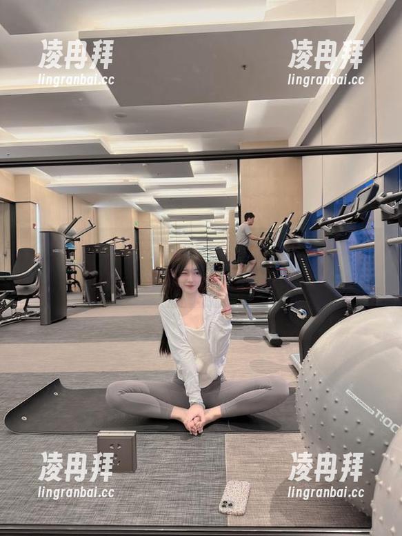 嗨，直达718.xs，我一边吃一边想，算不算另类健身呢？