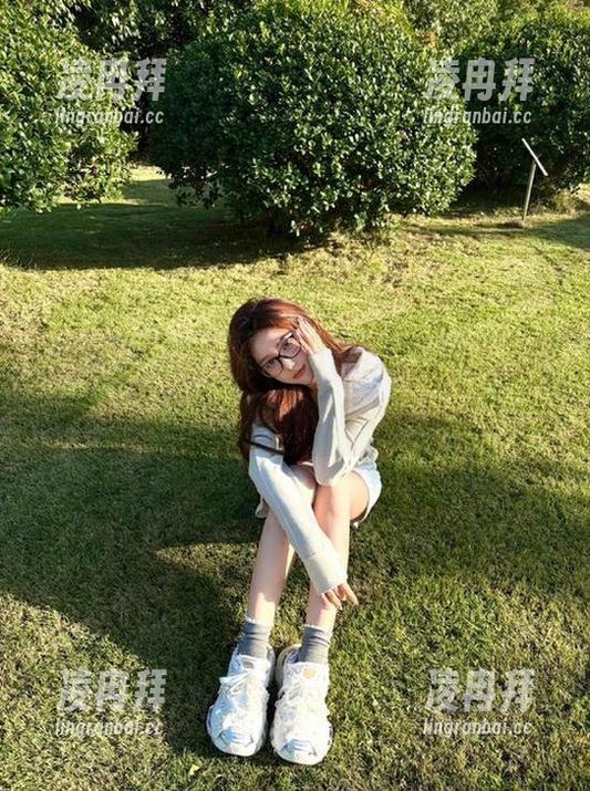 不同麻烦，91cg.fu首页总能给你恩爱的瞬间，恰好我没戏。