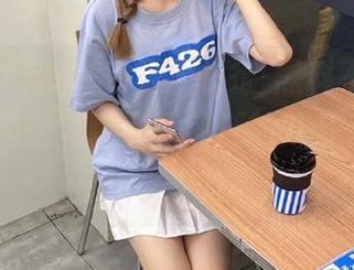 我在“万篇长征-黑料不打烊zztt11苹果版”看到了前任的八卦，心里是五味杂陈的呀！