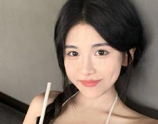听说只要收藏“五一吃瓜群众”的“必吃大瓜fun”，就能变得欢乐无比！快来试试吧！