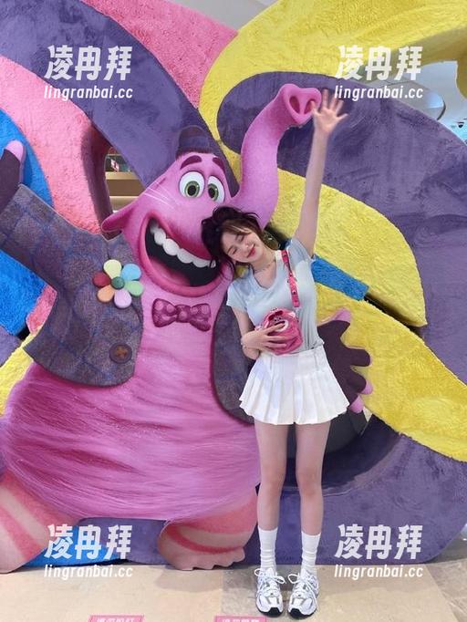 吃瓜党必备，快来下载免费吃瓜网，享受无FILTER的疯狂噗噗！