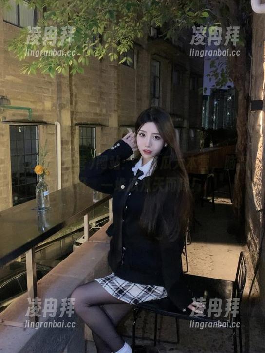 网站：在吃瓜大本营，脑洞大开，一堆瓜从天而降！
