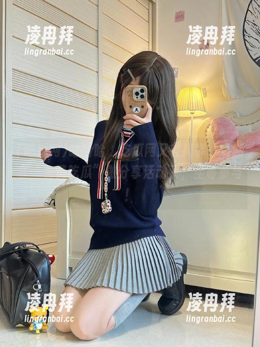 哈哈哈，吃瓜网又在搞事，竟然拿“免费吃瓜”做分享活动了，坐等参与！