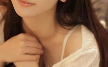 当我试图在吃瓜网的网页上找人人最新消息时，脑袋里闪过无尽想象……意外爽！