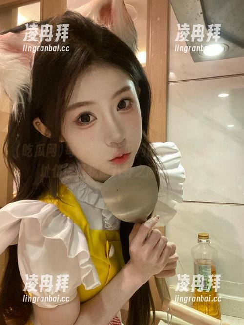 每次依赖吃瓜网的在线观看，网址仿佛是我跟八卦之间的小桥！