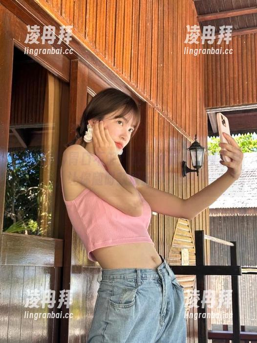 胃口不够？赶紧收藏吃瓜网下载，让你随时获取新鲜八卦！