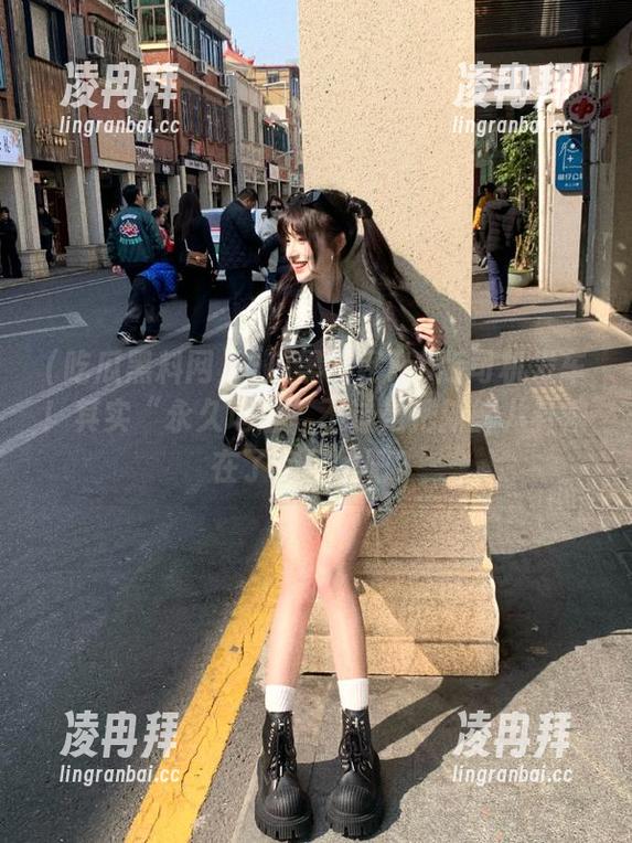 吃瓜黑料网ios版司机发车！其实“永久地址”不过是把新鲜八卦锁在了应用里吧？