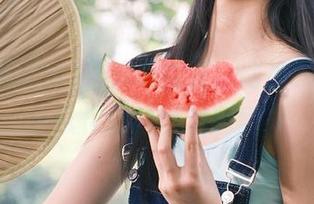 正料黑能量，网址咋就成了小伙伴们的围脖剧场？