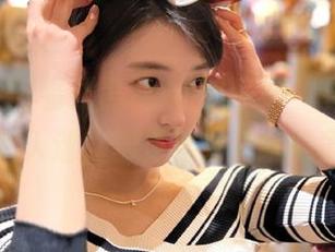 看到黑料91那一堆“链接”，我不禁入迷，那是什么编织的童话？
