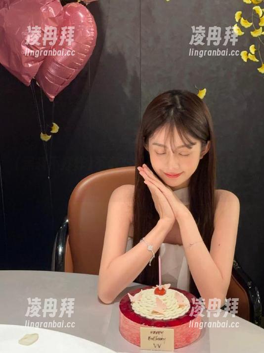 不小心观看了17黑料不打烊，我的天，心情大起伏