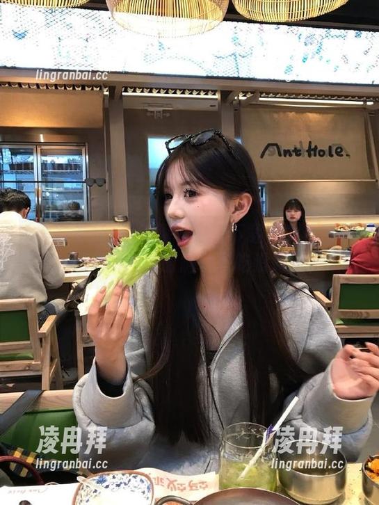 无聊了？来下载黑料不打烊155fun，随时随地开吃没商量！
