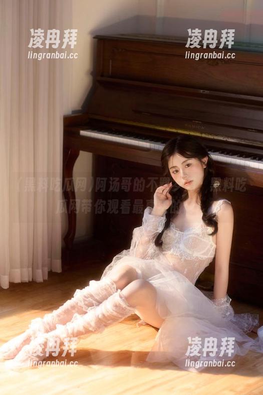 阿汤哥的不羁岁月，黑料吃瓜网带你观看最真实的他！