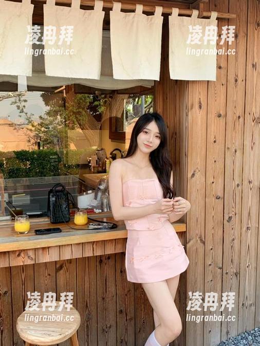 视频来了，heiliao.su黑料正能量让你感受到从未有过的‘正’面体验…嘻嘻。