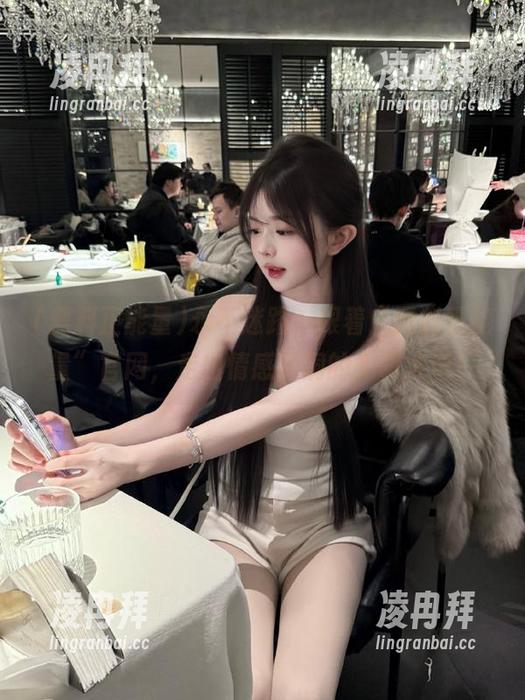 永不迷路，跟着“黑料正能量”官网，走出情感黑洞的光明大道！
