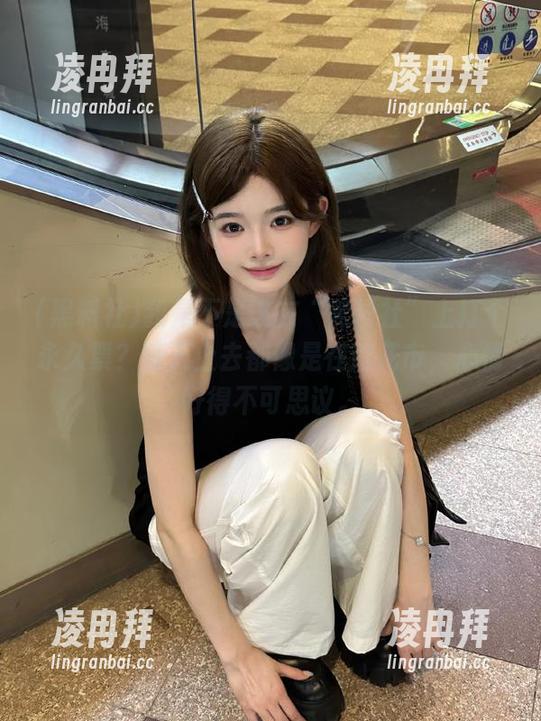 我是不是该在“黑料社”上打个永久票？每天上去都像是在逛花市，心情好得不可思议。