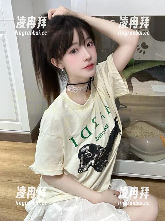 无法抗拒！在黑料社导航的引领下，网页像是一本瑰丽的画册，让人想一页一页翻。