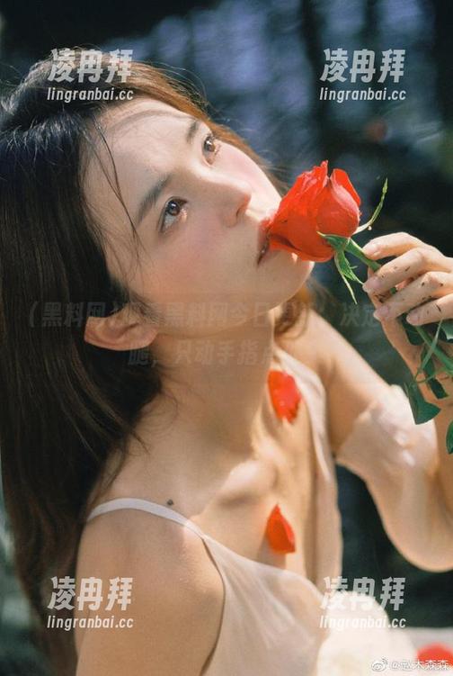 观看黑料网今日更新，决定不动腿，只动手指点外卖