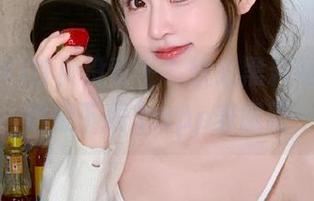 首页没事干？快来黑料网看瓜，顺便下载个app养眼吧
