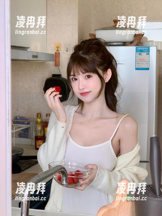 首页没事干？快来黑料网看瓜，顺便下载个app养眼吧