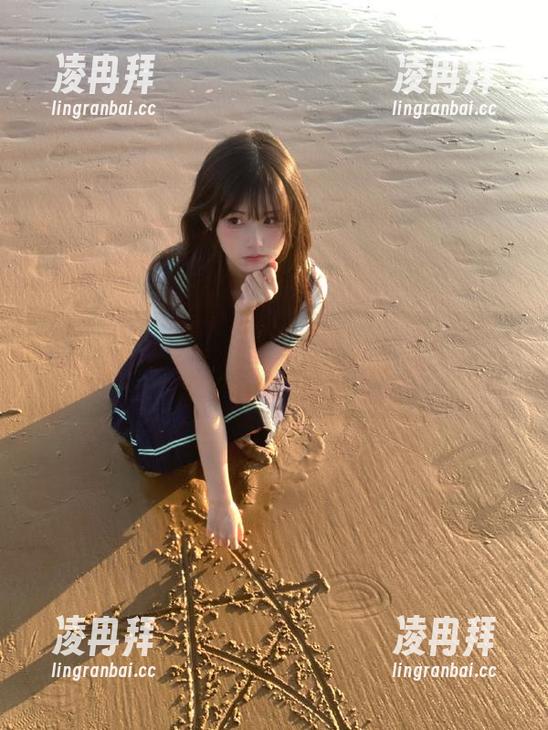 网页上发布的“黑社料”，下载后变成了我的周末必修课。